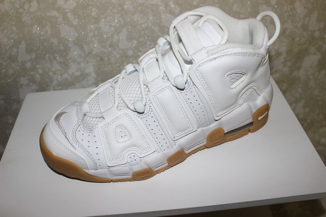 nike uptempo 38