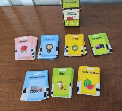 HAPPY WORLD Children s Preschool Flash Cards  Boxed Set of 160 Cards