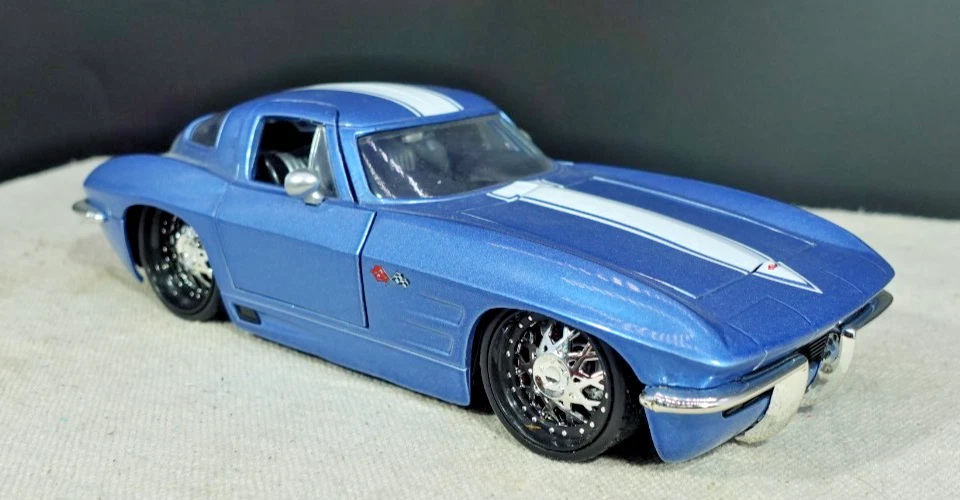Chevy Corvette 1963 Jada Toys 1/24 Foto 2 de 4