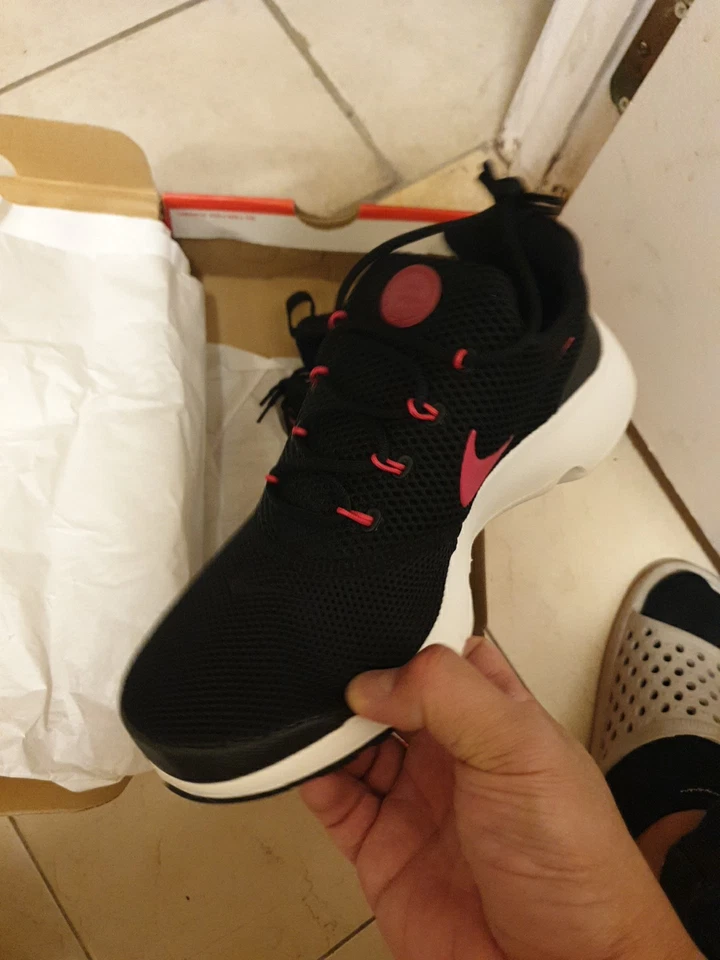 Nike Presto Fly Niños Grandes 913967-001 Negro Rosa Blanco Zapatos Atléticos Talla 7Y Foto 3 de 4