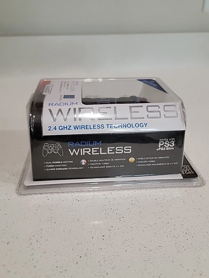 Dreamgear Radium WIRELESS 2.4 GHZ Blue controller for PS3 Playstation BRAND NEW! - Image 4 of 4