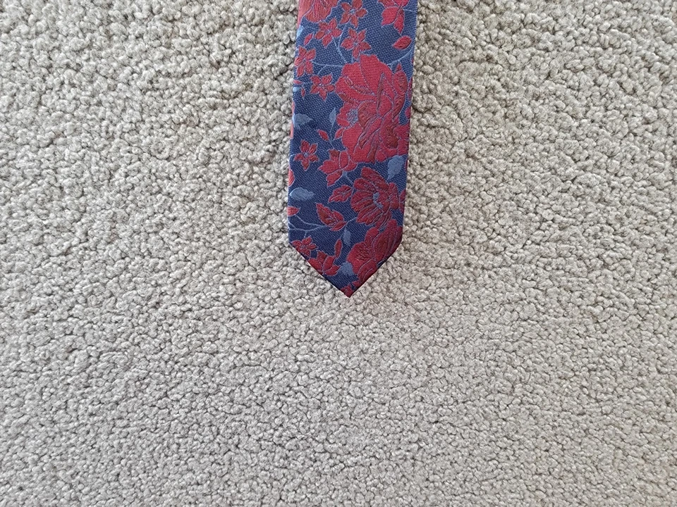 Corbata Bar III Darlington Floral Mezcla Seda Para Hombre Talla Única Borgoña Diseño Ajustado Foto 4 de 4