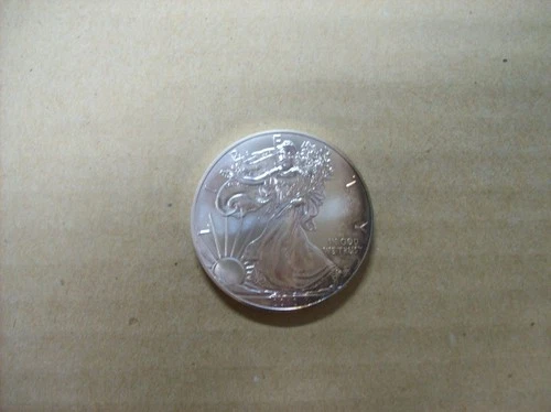 WALKING LIBERTY AMERICAN EAGLE 2012 DOLLAR COIN 1oz. .999 FINE SILVER $1 USA