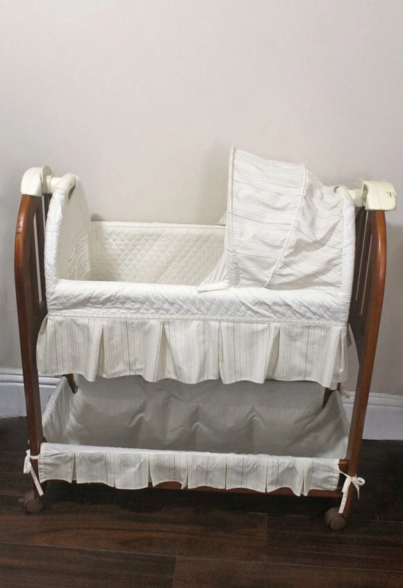 Eddie bauer baby clearance bassinet