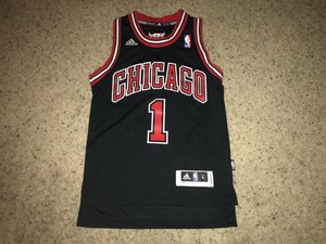 black derrick rose bulls jersey