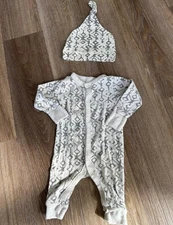 Modern Moments By Gerber Baby 2 Piece Geometric Design Outfit Size 0-3 Mo