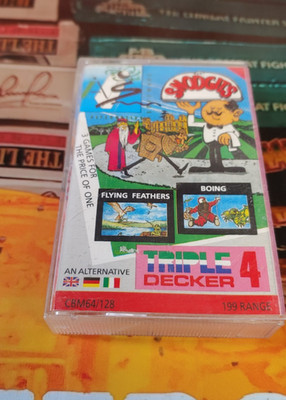 Snodgits Boing Flying Feathers Commodore 64 (Tape, Box, Manual) works 8-bit
