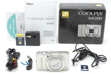 【COME NUOVO IN SCATOLA】Nikon COOLPIX S8200 16,1MP fotocamera digitale compatta argento