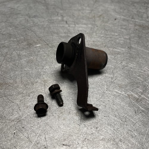 OEM BRIGGS AND STRATTON 5HP 1334320041 MUFFLER ADAPTER W/ BOLTS eBay