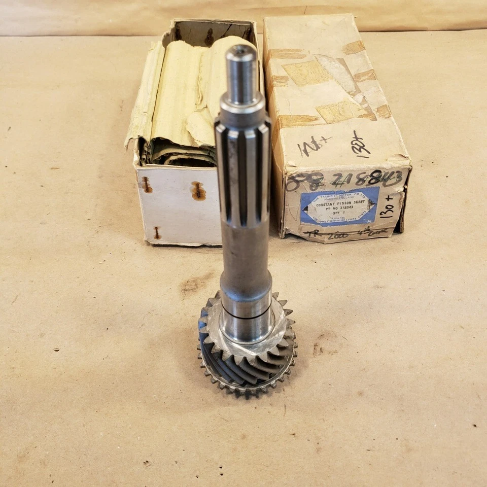 Original Triumph 2000 2500 2.5Pi Gearbox Input First Motion Shaft 218843 NOS - Image 3 of 4