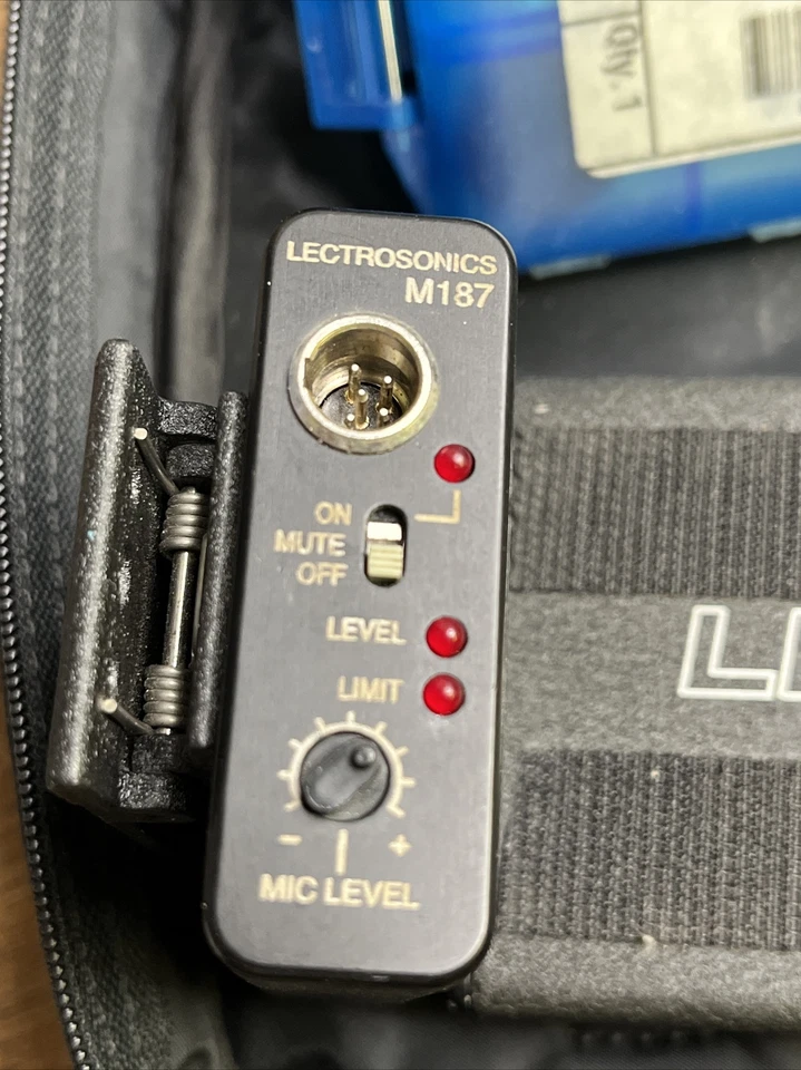 Lectrosonics CR187 Set Receiver  w/ Antenna  Plus M187 Transmitter  & M1195P MIC - Image 2 of 4