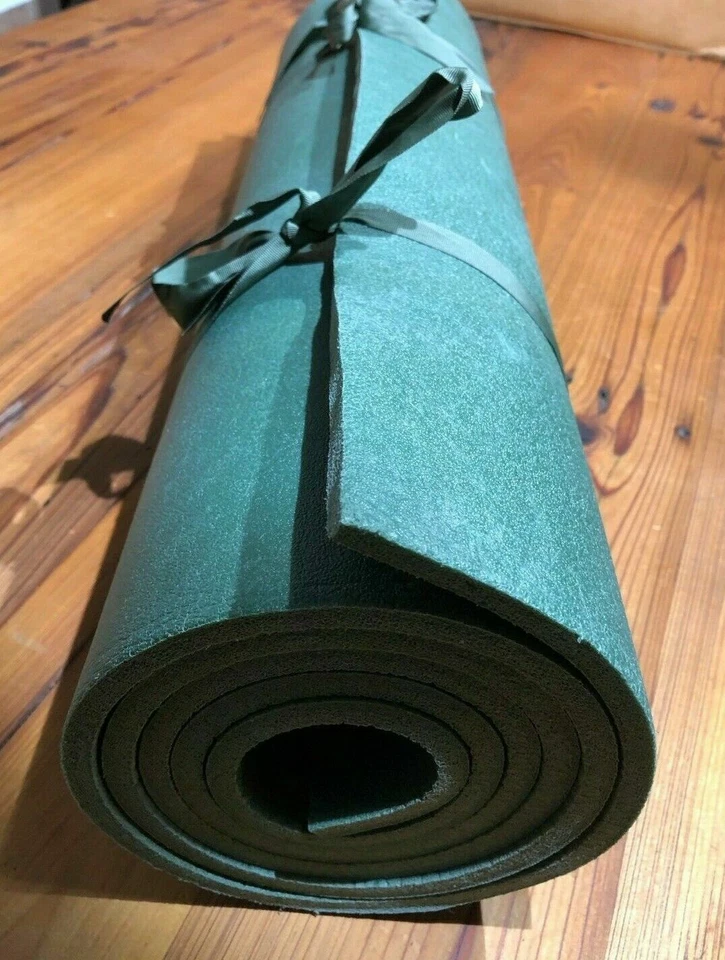 ESPUMA MILITAR EE. UU. 72x24x3/8" ALFOMBRA PARA DORMIR CAMA ROLLO CAMPAMENTO COLCHÓN DE TIRO Foto 3 de 4