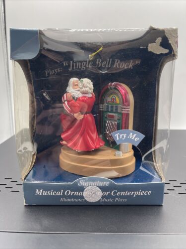 Christmas Eve By Santas Best Signature Musical Ornament/ Centerpiece New - Picture 1 of 5