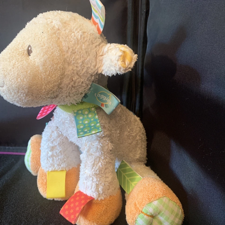 Juguete de peluche para bebé Taggies Cordero 10" Foto 3 de 4