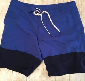 gap mens swim trunks