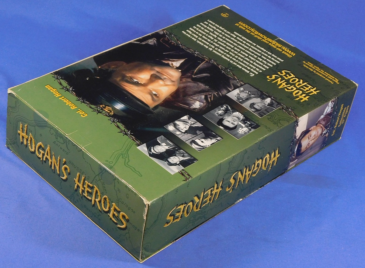 HOGAN'S HEROES TV 1:6 SET 12