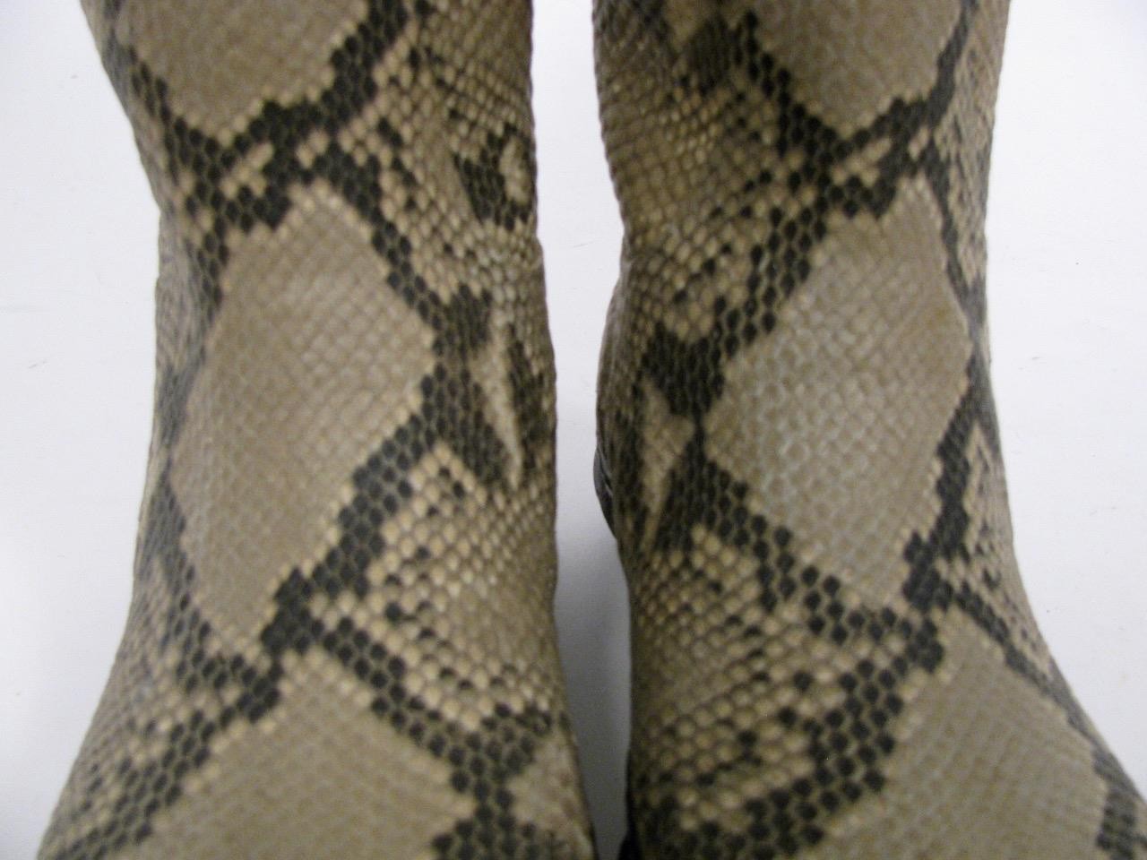 HUNTER CARNABY SNAKE PYTHON PRINT RAIN BOOTS RARE… - image 4