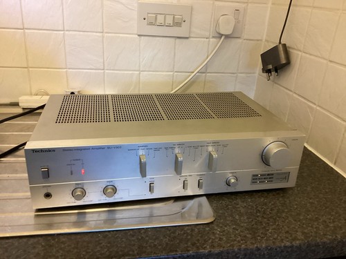 Technics Integrated Amplifier SU-V303 Silver