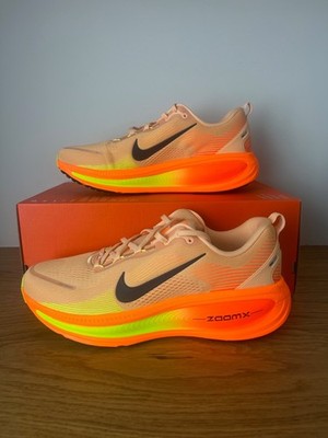 Nike Vomero 18 Orange Chalk Running Sneaker Größe 14 48,5 Neu HM6803-700