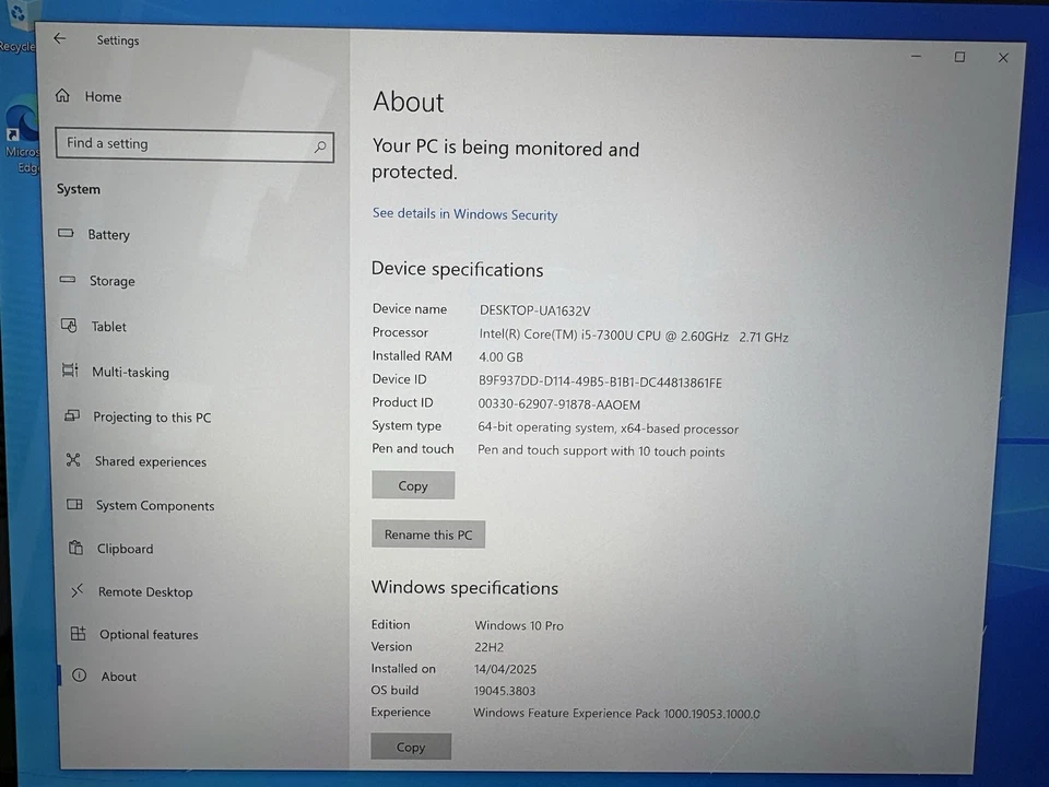 Microsoft Surface Pro 5 12.3" i5-7300U 4GB RAM 128GB Windows 10 pro CRACKED LCD - Image 3 of 4