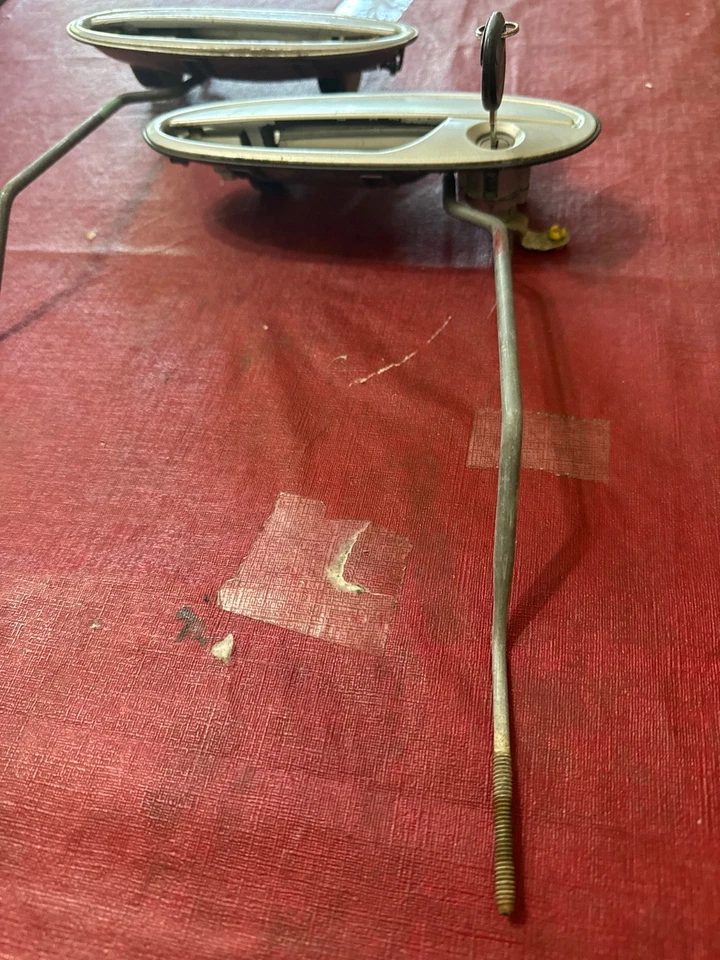 Lote de 2 llaves manija puerta exterior delantera Chevrolet Impala Monte Carlo 2000 2004 2005 Foto 3 de 4