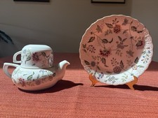 Andrea by Sadek Floral Porcelain Tea Set Japan 3-Piece Glossy Pottery with Lid