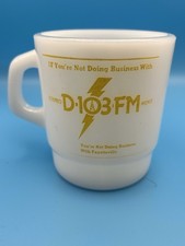 Vintage fire king D‑103 FM Radio Station Mug Stereo Promo milk glass Cup
