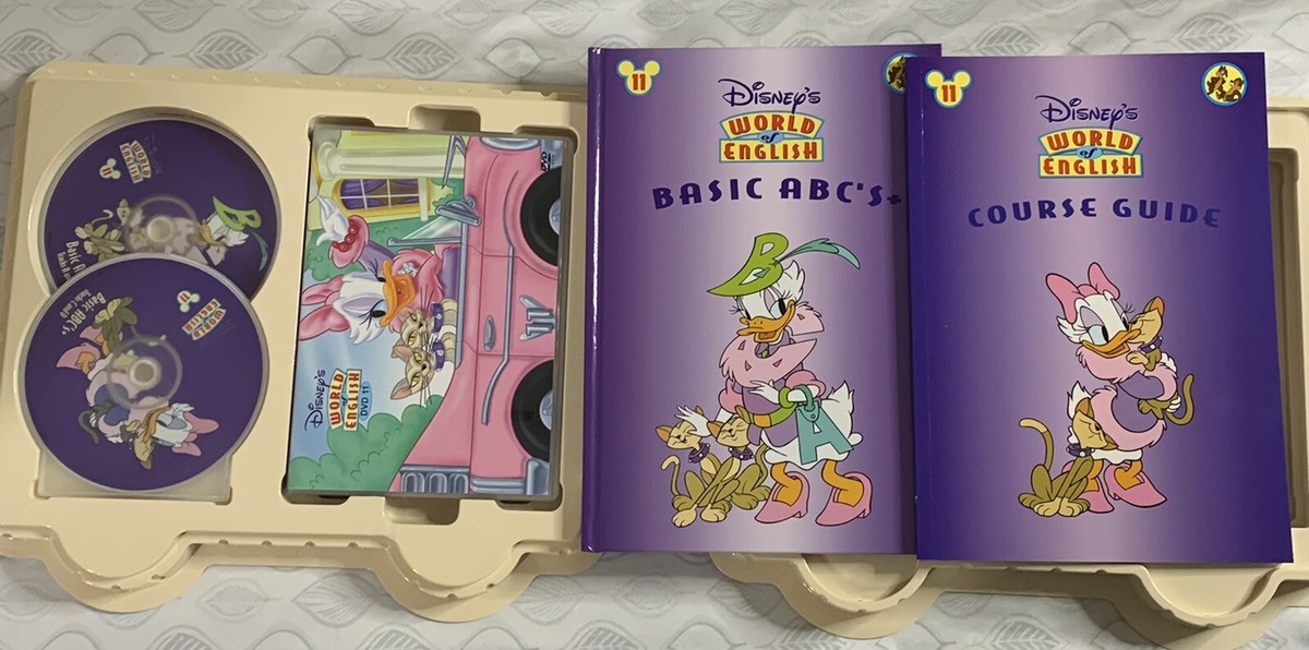 Disney's World of English DVD セット Walt Disney 2007 World Of English Collectible/ Learning Books And