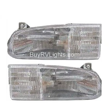 HOLIDAY RAMBLER VACATIONER 1996 1997 PAIR HEADLIGHT HEAD LIGHT FRONT LAMPS RV