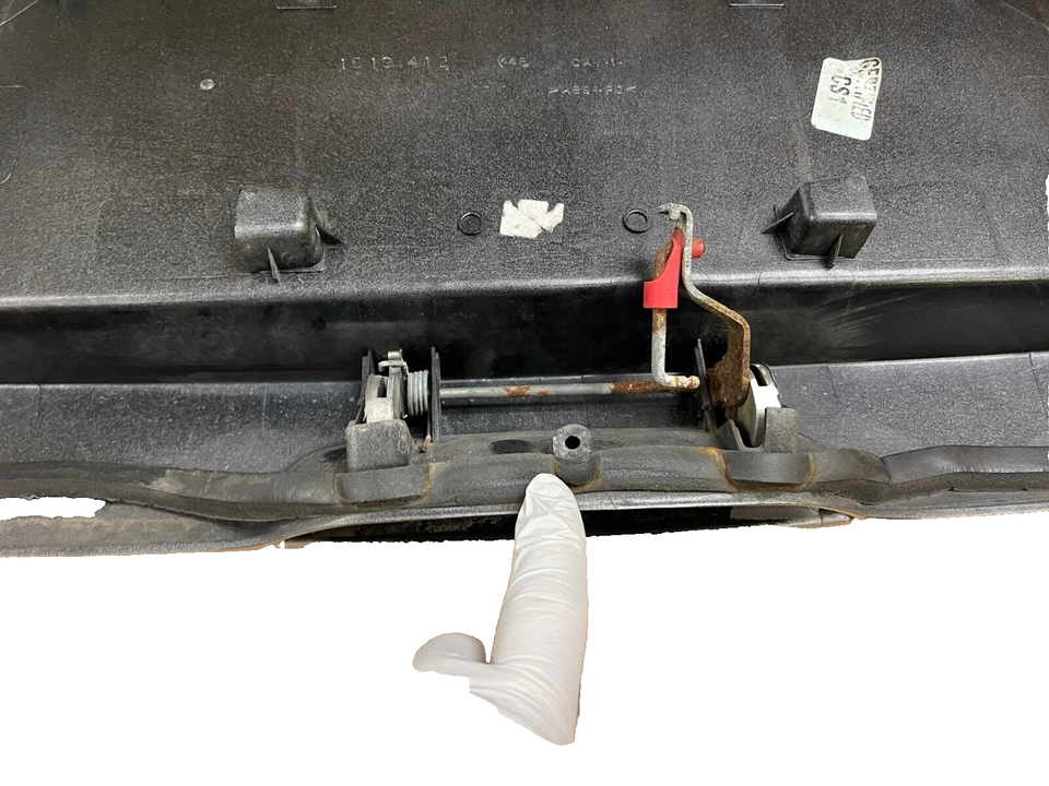 20022009 Chevrolet Trailblazer GMC Envoy OEM Rear Hatch License Plate