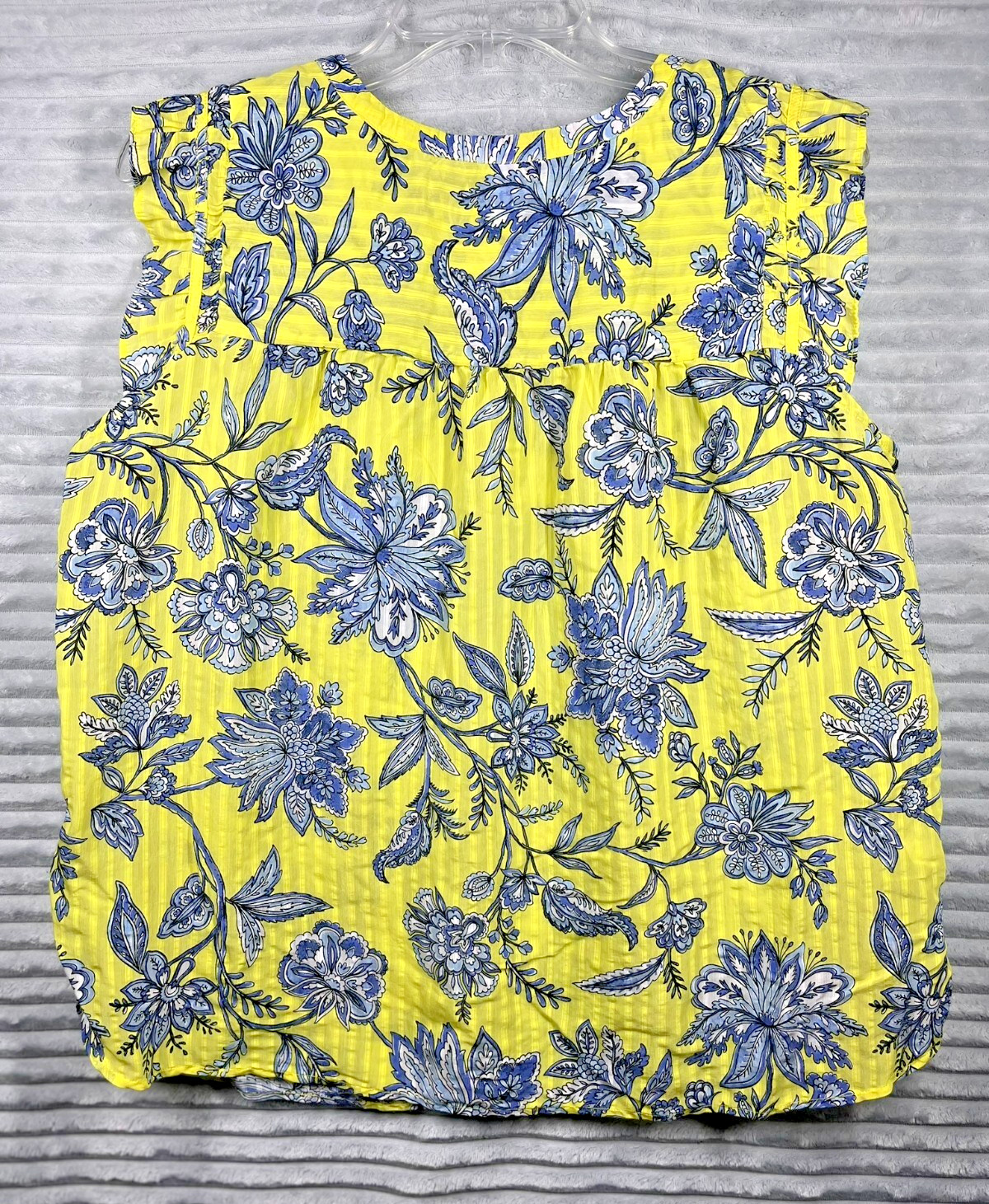 Loft Garden Smocked Split Neck Flutter Ruffle Top… - image 5