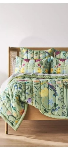 Anthropologie Queen Anna Garden Quilt And Shams New