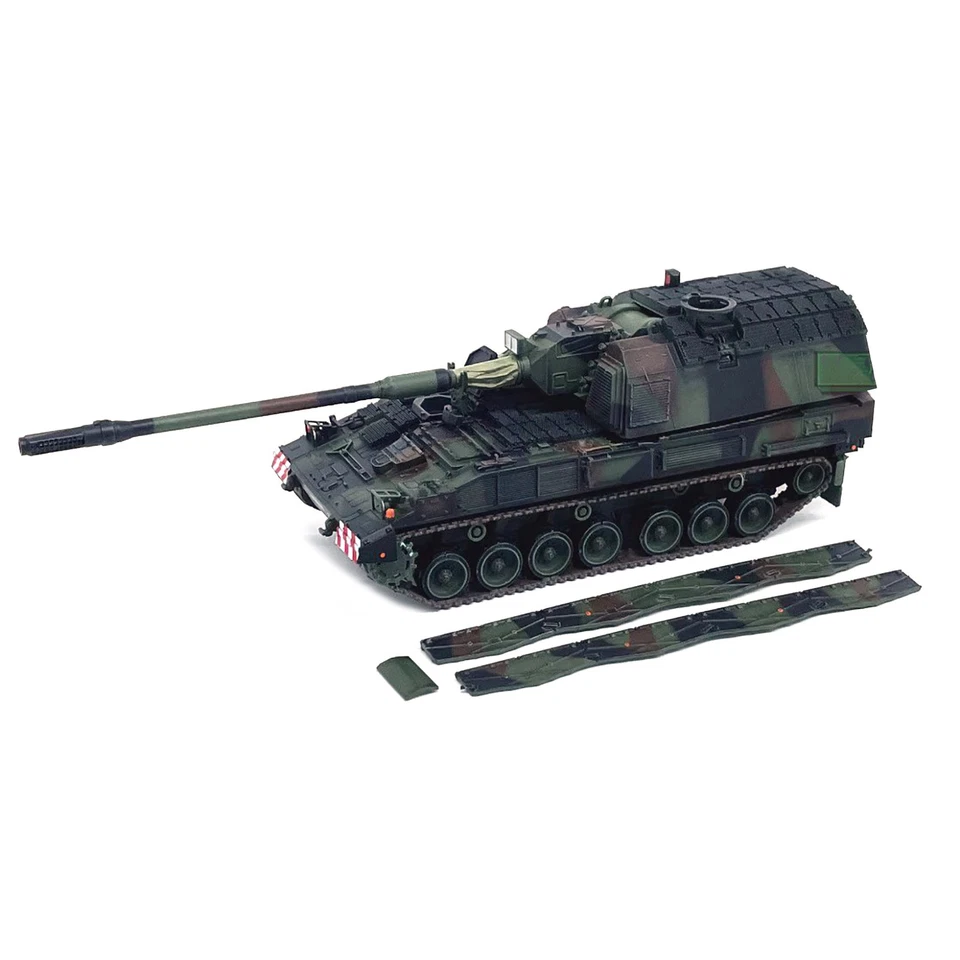 1/72 Scale German PZH2000 Self-Propelled Howitzer Vehicle Military Model - Image 2 of 4