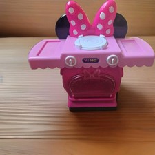Disney Minnie Mold and Play Kitchen Set only the oven, accessories not included