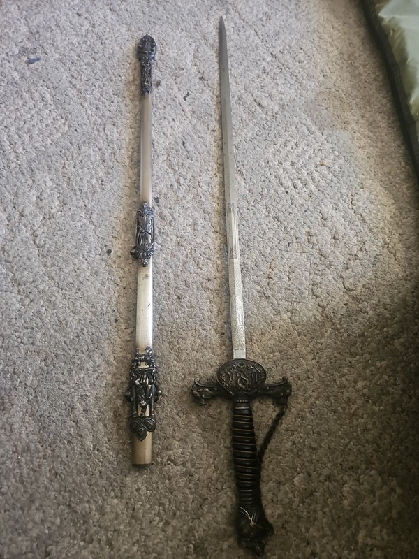 ANTIQUE AMES FCB KNIGHTS OF PYTHIAS MASONIC CEREMONIAL SWORD