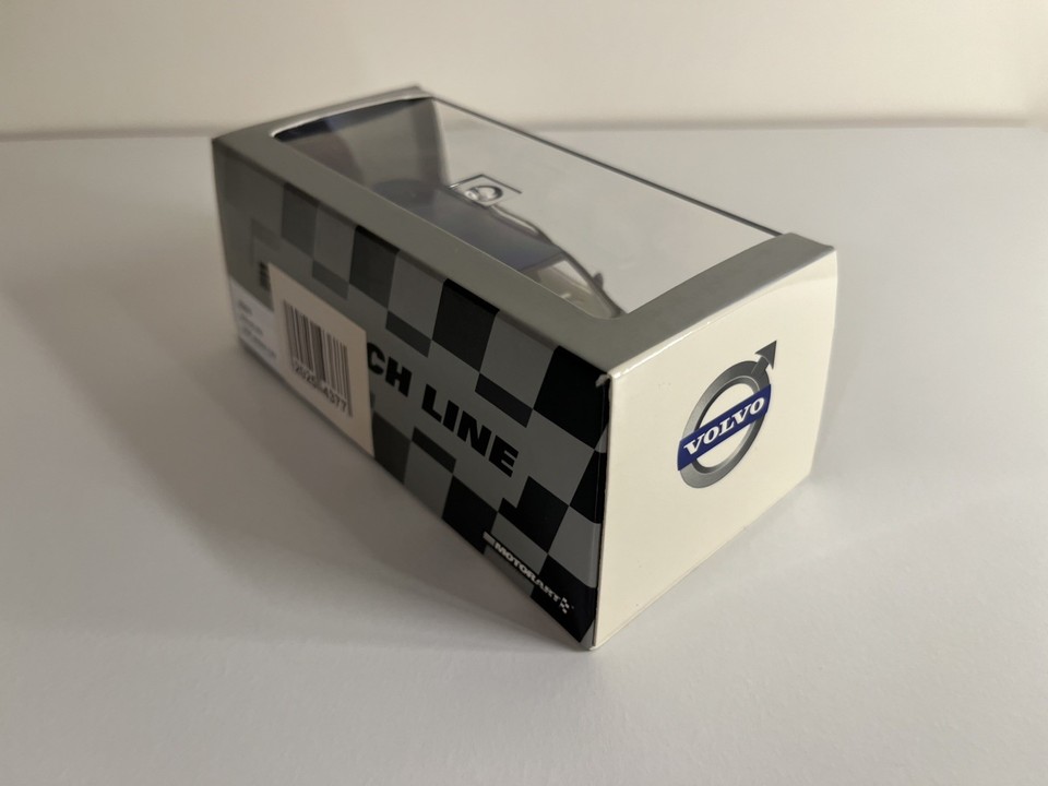 824395_3