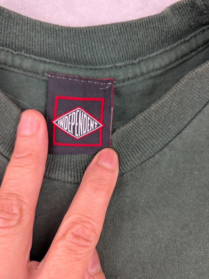 VTG Y2K Independent x Toy Machine Mashup T-Shirt Green Small Skate Classic - Image 4 of 4