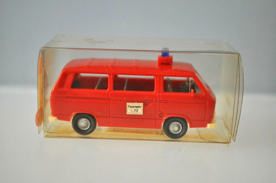 Wiking 603 (603/12A) Volkswagen Transporter T3 Fire Van - NEW w/BOX - Image 4 of 4