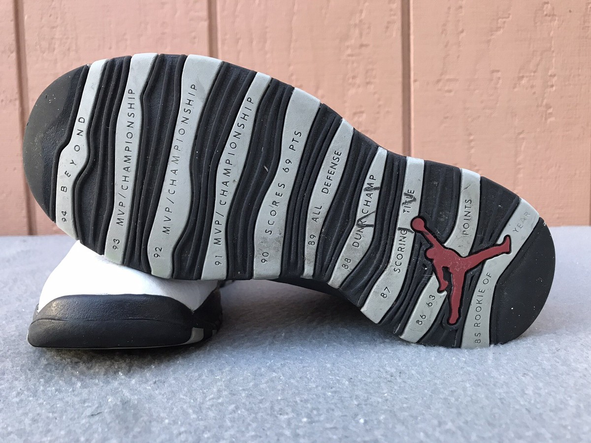 19㎝　NIKE エアジョーダン10 キッズ Amazon.com: Air Jordan X (10) Retro (Kids) : Jordan