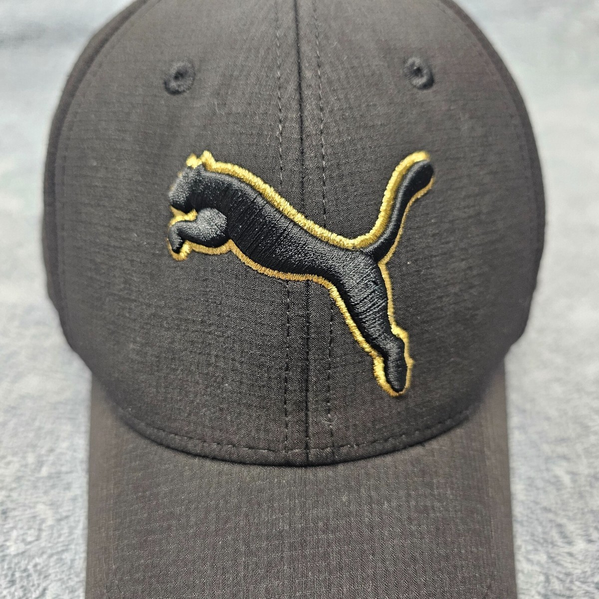 Puma Golf Hat Flex Fitted M/L Baseball Cap Lily Black Gold Center Logo