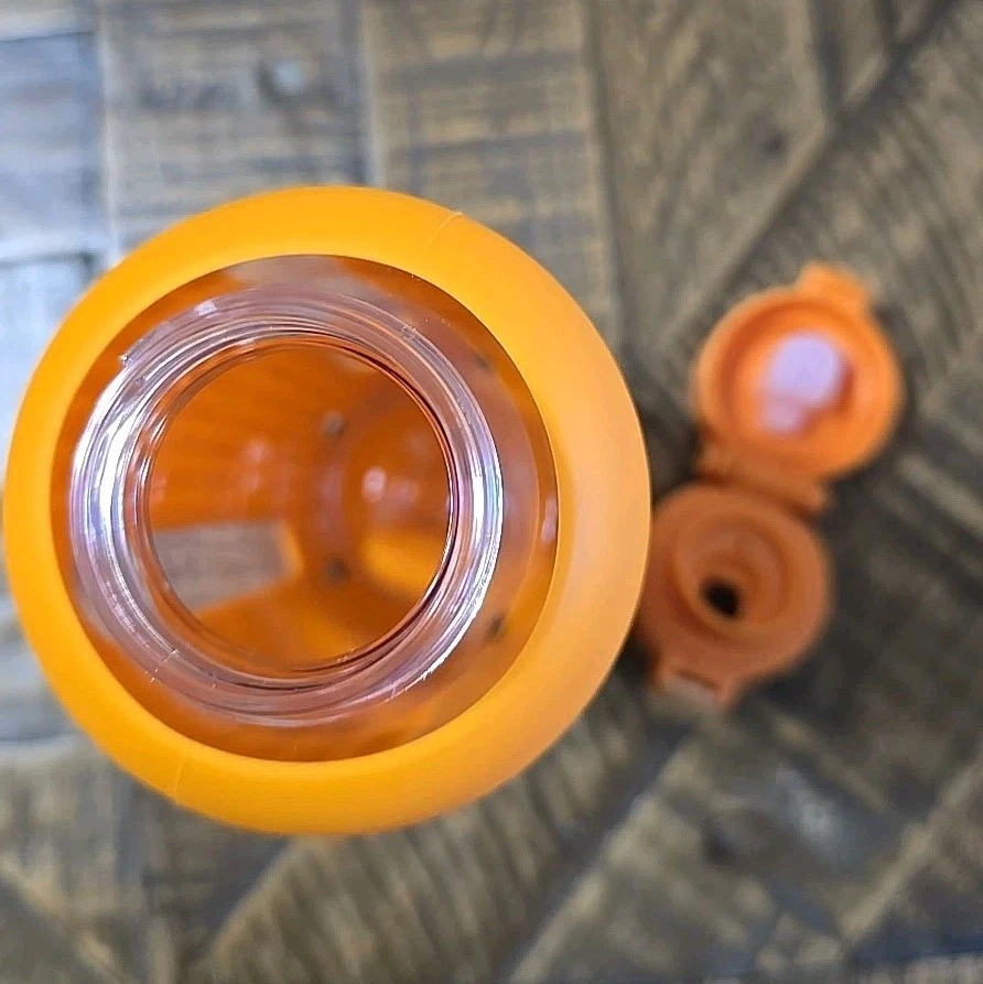 Dunkin' 24 oz. Hydration/Water Bottle- Reusable Plastic/ ORANGE/ NWT - Image 4 of 4