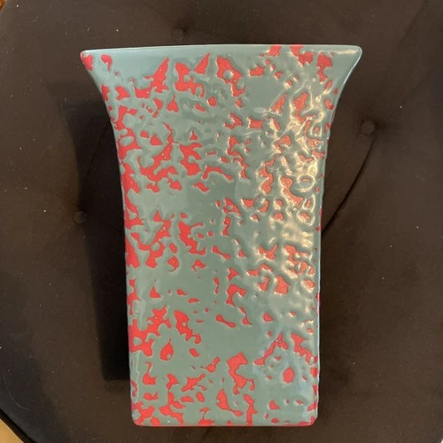 McCoy Pottery Red Green Brocade Splatter Drip Glaze Vase Mid Century Mod 7 inch