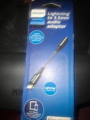 Philips Lightning to 3.5mm Audio Adapter MFi Certified Braided Black DLC4320V/27