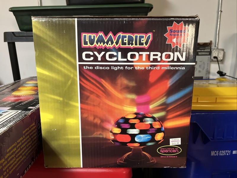 Vtg 80s Lumaseries Cyclotron Disco Light Rotating Mushroom 12”