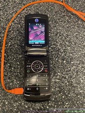 Motorola RAZR V3 Flip Phone Black Verizon 0.3MP Color Screen