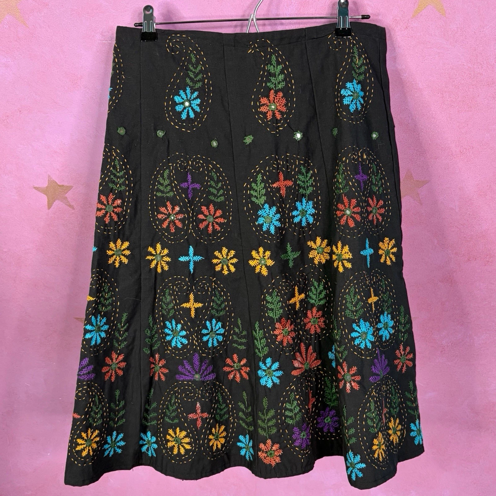 Vintage Skirt Women’s Medium Black Boho Artistic Embroidered Festival Floral
