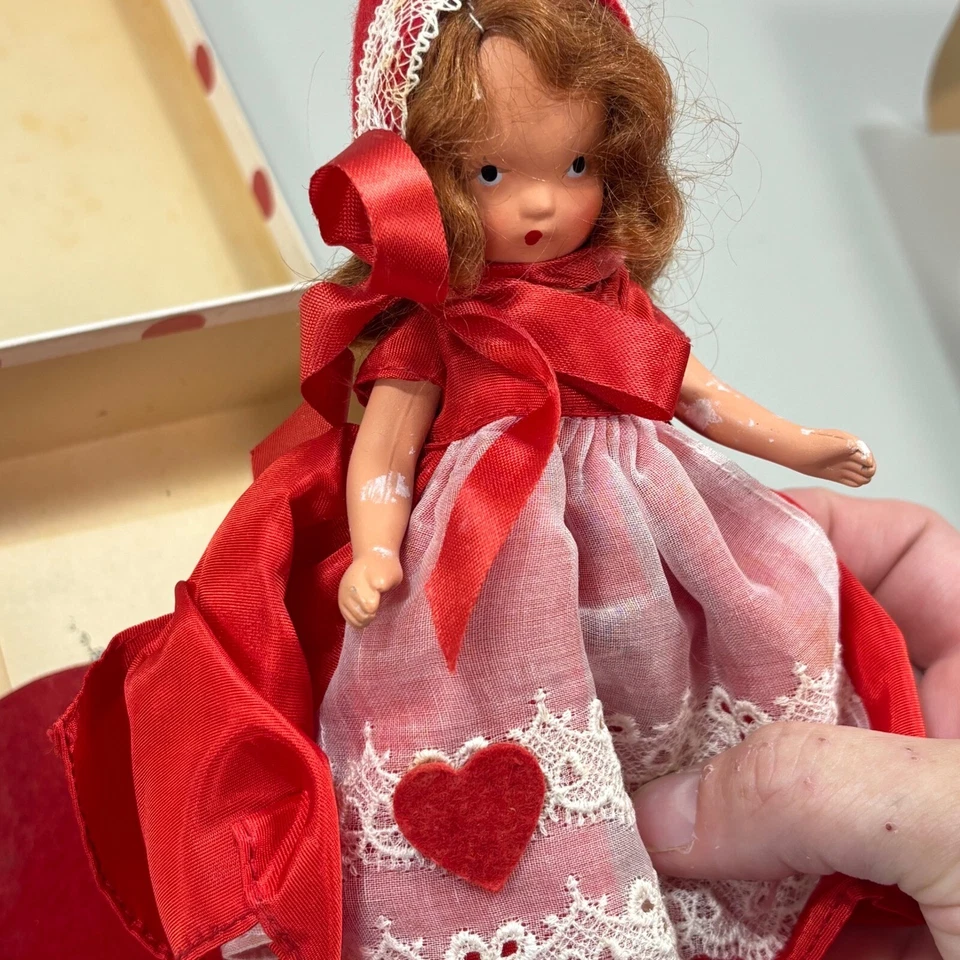 Muñeca Nancy Ann Patsy 157 Reina de Corazones San Valentín en Caja Años 50 De Colección Foto 3 de 4