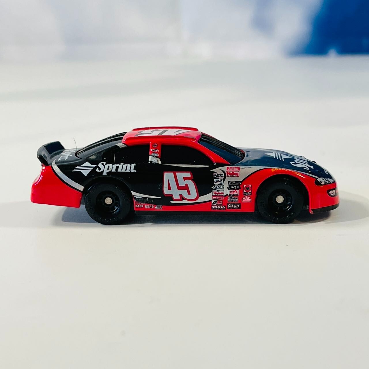General Mills Sprint PCS 45 Kyle Petty Dodge Intrepid 1/64 Diecast