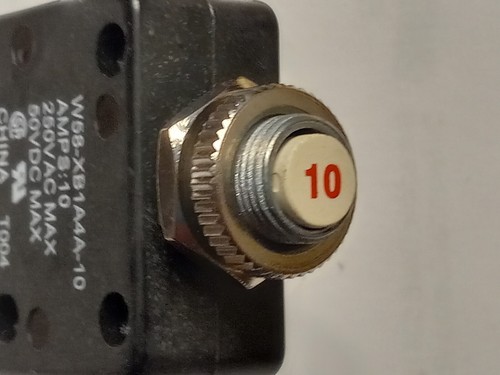 Disyuntor de circuito de montaje en panel TYCO 10 amperios 250VAC / 50VDC W58-XB1A4A-10 - Imagen 12 de 17