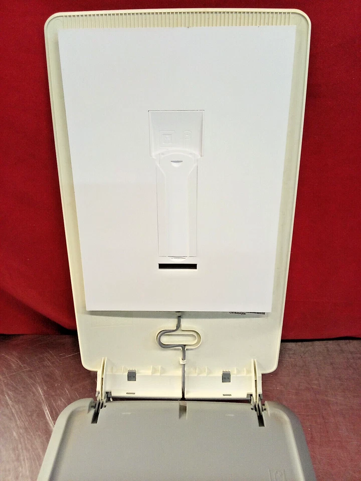 HP Scanjet G3010 Photo Flatbed Scanner - USED - Image 4 of 4